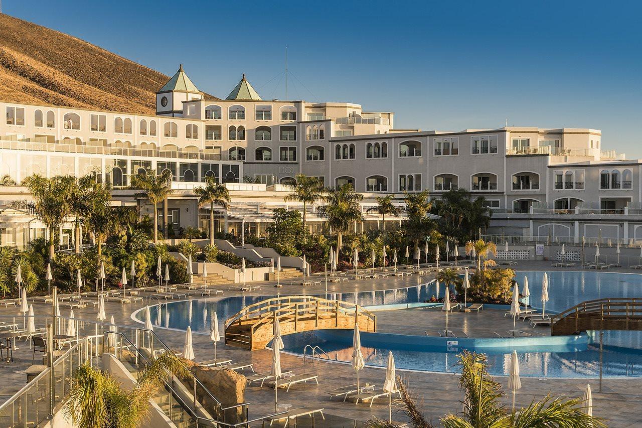 Royal Palm Resort & Spa (Adults Only) Playa De Esquinzo Exteriör bild